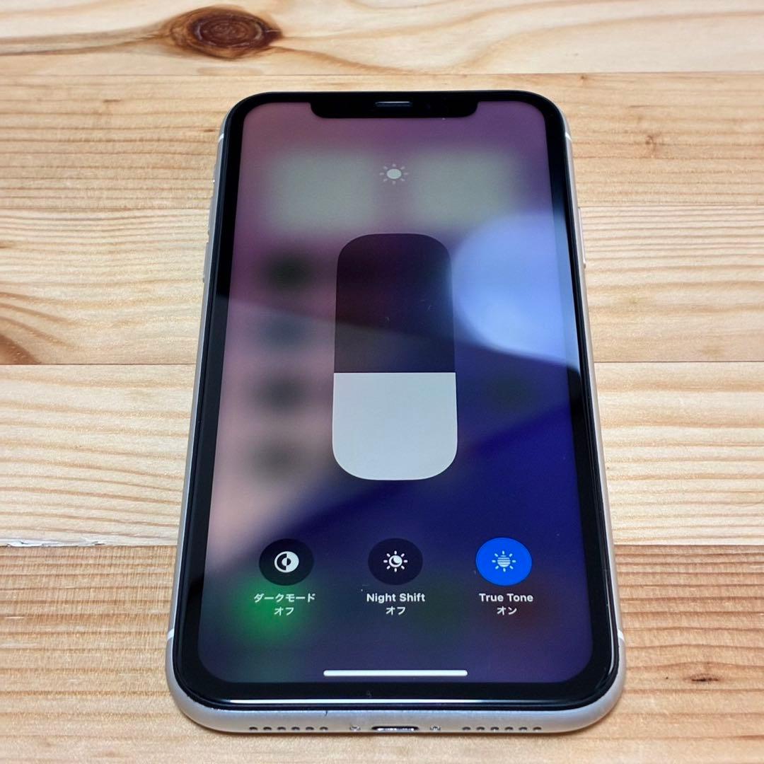 あ*ふ様 バッテリー新品　iPhone 11 64GB SIMフリー　美品　おま