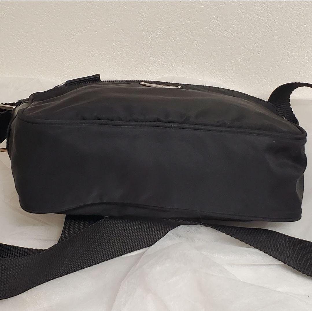 美品✨PRADA ブラック ナイロン ショルダーバッグ カメラバッグ