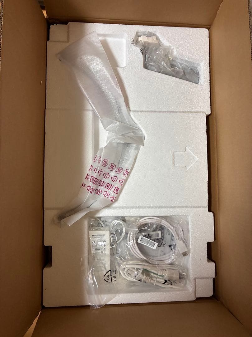 LG モニター ディスプレイ 27UP600-W 27インチ