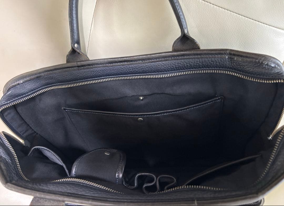 【美品】Felisi8637/2 シュリンクレザー ブリーフケース イタリア製