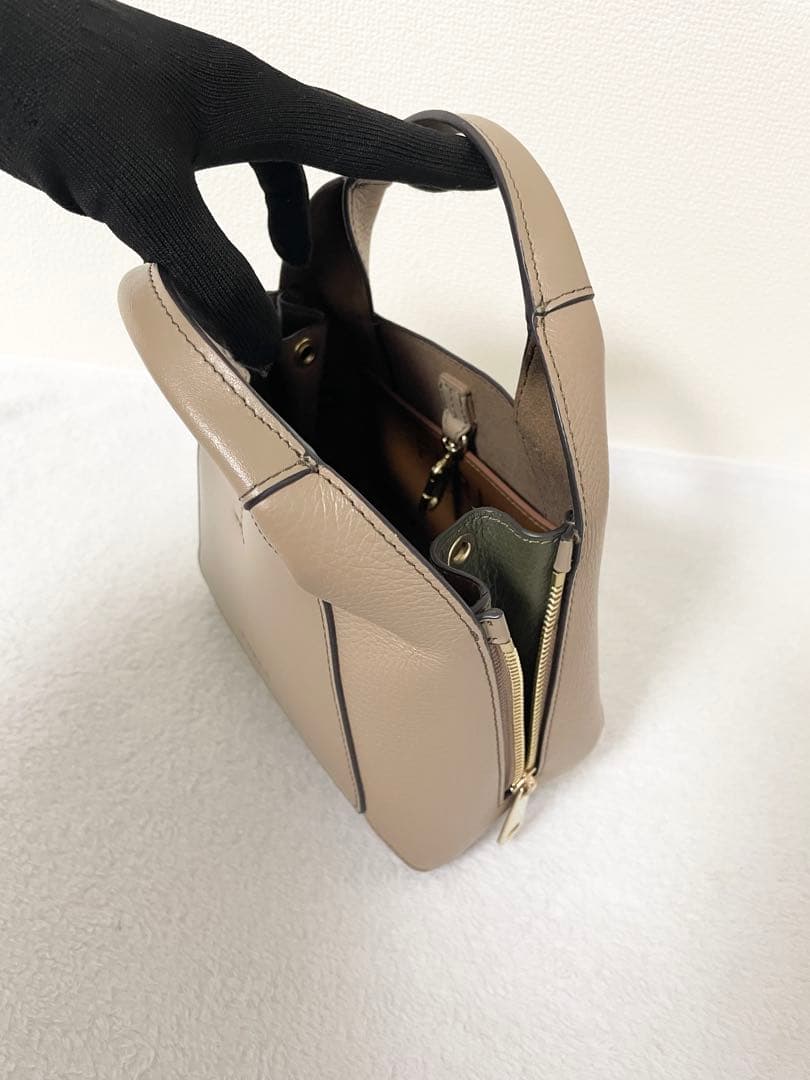 【美品】FURLA miniジルダショルダーバッグ　グレージュ