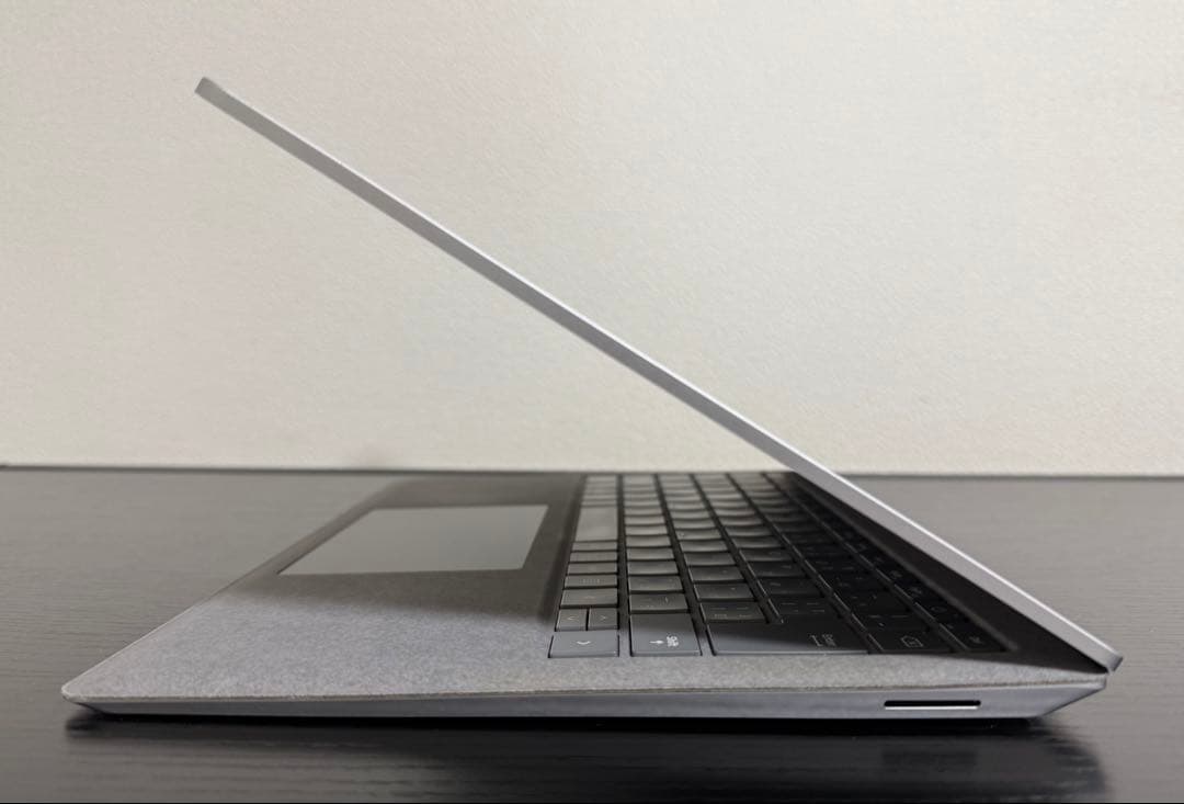 累積3725 Surface Laptop5 256GB タッチ バッテリ90%