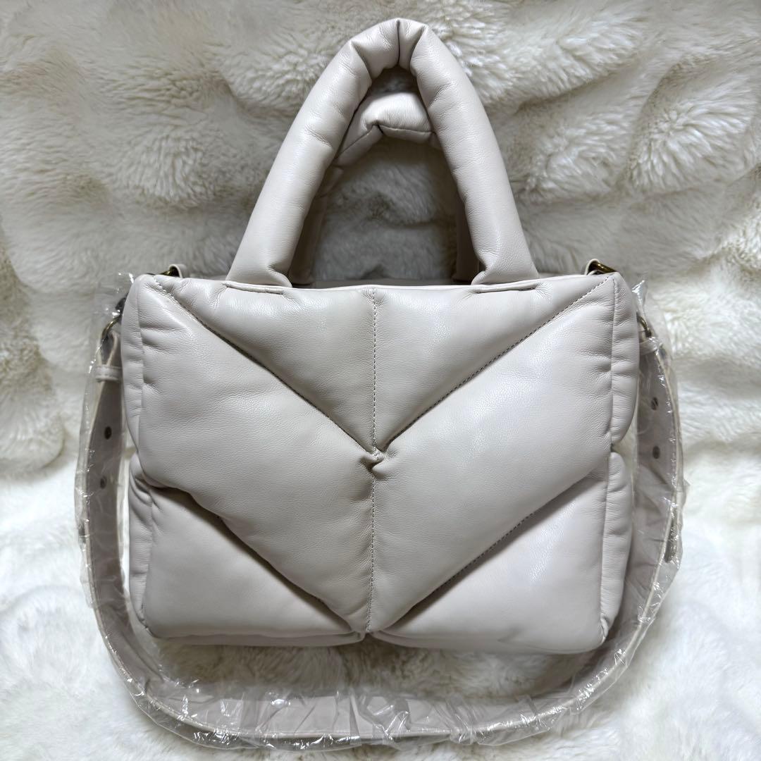 Glam Lips SMALL QUILTING レザー　ハンドバッグ　ホワイト