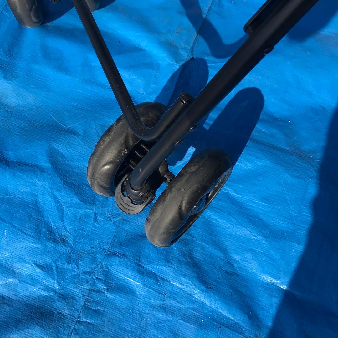 ※ただいまお値下げ中 ※ ブラック ペットカート 　発送はお盆明けになります。