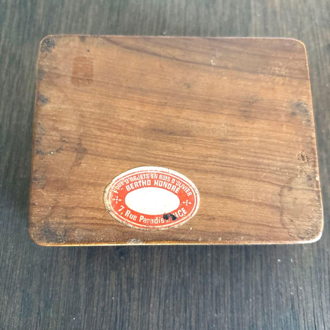 フランスアンティークツバメのモシュリンヌ