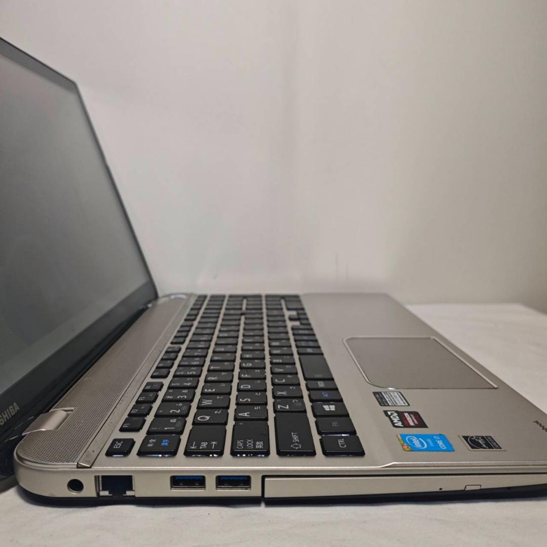 dynabook ゲーミングノートPC/i7/AMDグラボ/1TBSSHD/4K