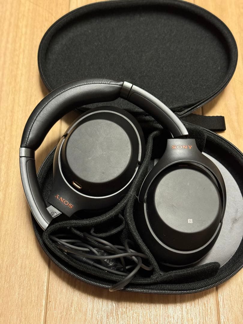 ヘッドホン Sony XM3