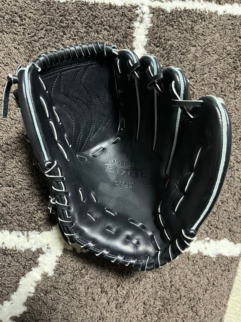 ナイキ Nike 謝道 硬式グローブ 投手用　右投げ用 ブラック