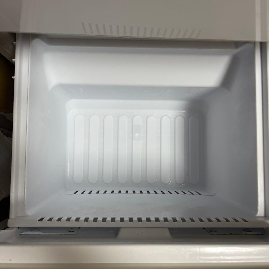 【ケイ様】シャープ 冷蔵庫 SJ-GD14C-W 137L