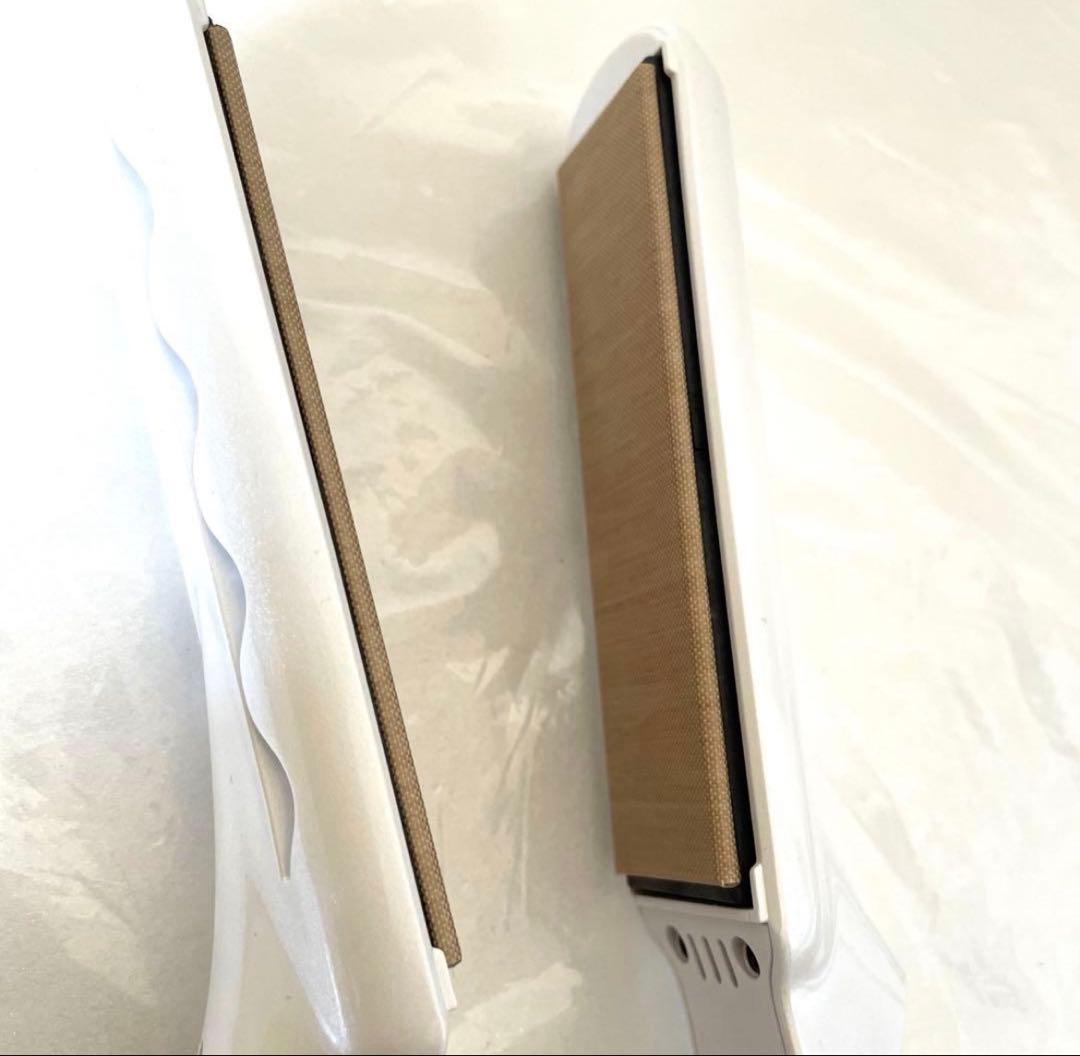 KINUJO　LM225　ストレートヘアアイロン　絹女　パールホワイト