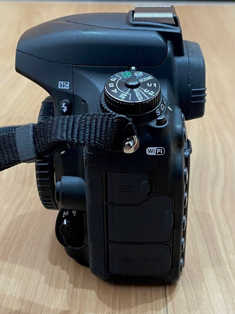 T*様 奇跡のシャッター回数約2300枚 NIKON D750 ボディ フルサイ