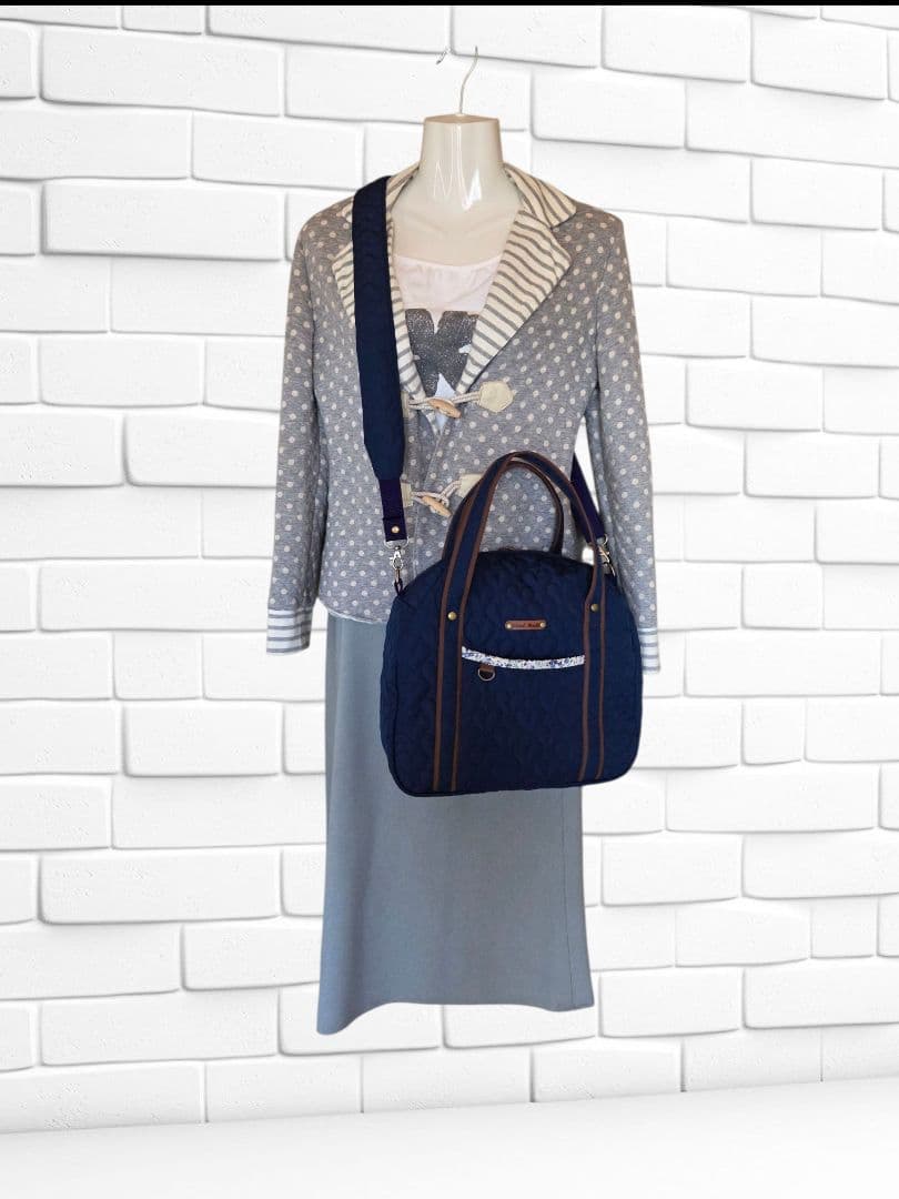 JUNE様　丸型ボストンバッグ(L)　ハートキルティング　ハンドメイド