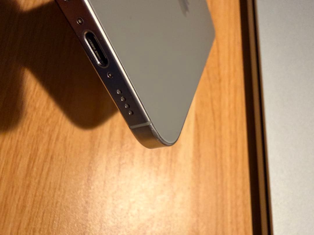 iPhone 16 Pro Max 256G ナチュラルチタニウム