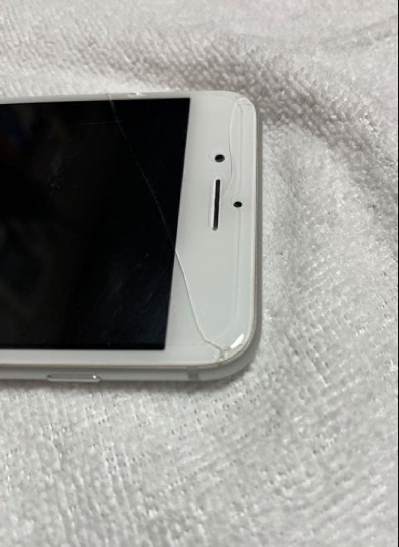 スマートフォン本体 iPhone 8 Plus (MQ9P2J/A)