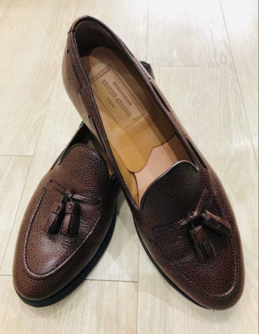 ブラウンレザー タッセルローファー