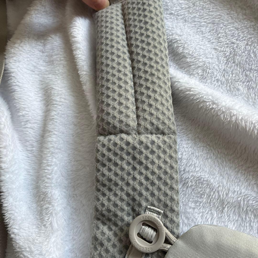 エルゴ　ブリーズオムニ　パールグレー 抱っこ紐 メッシュ素材