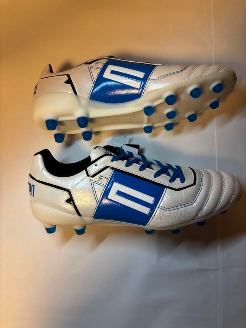 CAPITTEN ONEサッカーシューズ ホワイト/ブルー