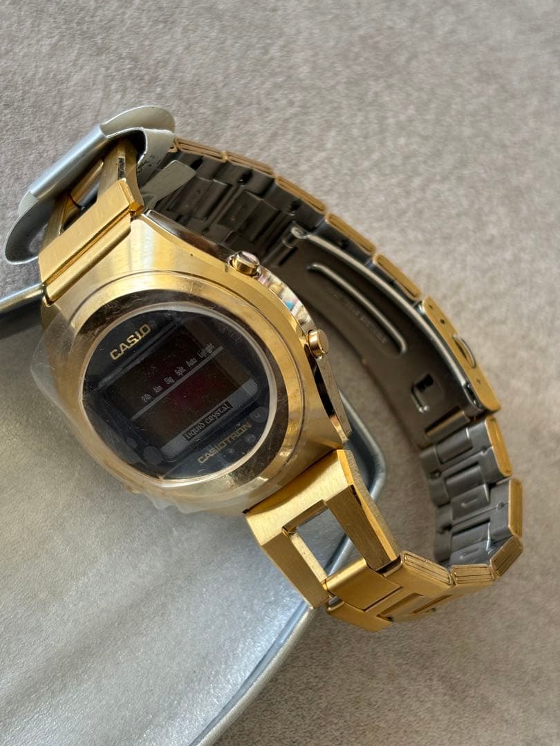 未使用 CASIOTRON ASTRONOX ムーンゴールド カシオトロン