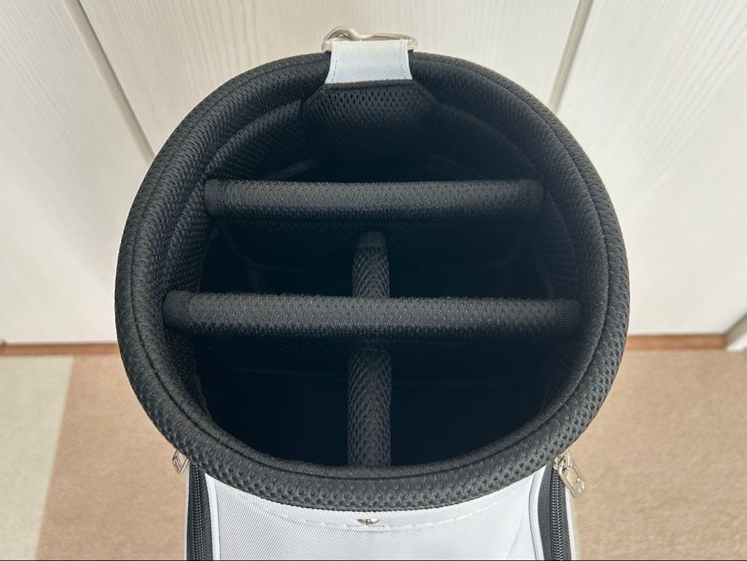 【美品】テーラーメイド トゥルーライト キャディバッグ (UN067) ゴルフ