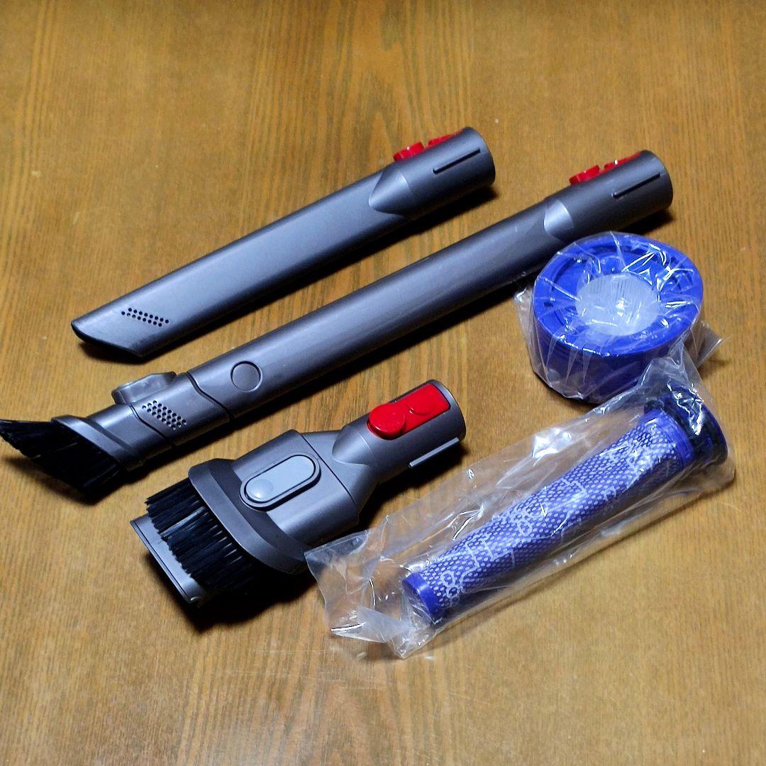 ダイソン V8SV10掃除機＋マキタ18vアダプターセット 分解清掃済み 動作品