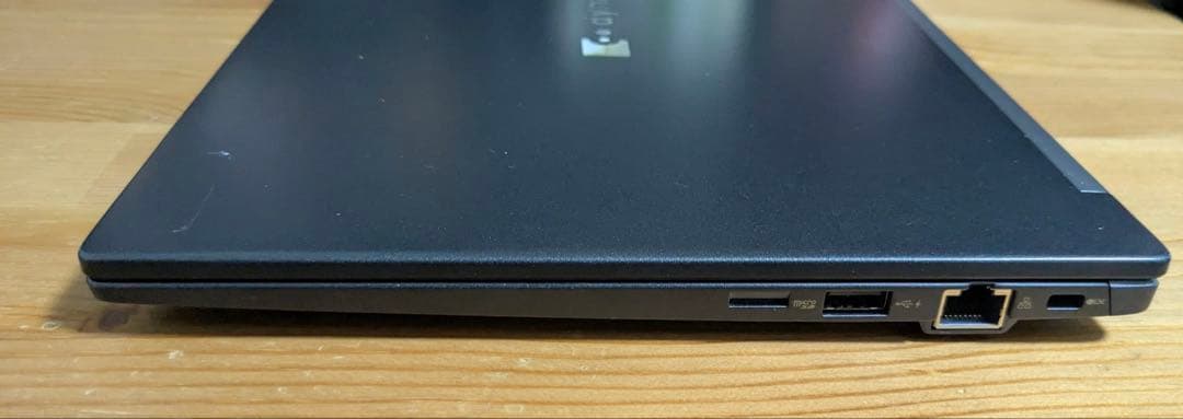 東芝 dynabook G83/KW 1235U 16GB 256GB pc
