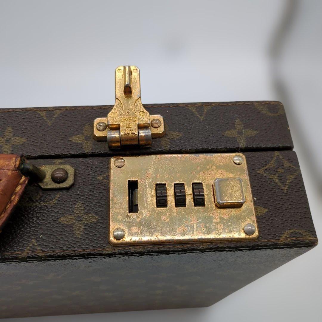 ルイヴィトン モノグラム クラッシャー アタッシュケース M53124