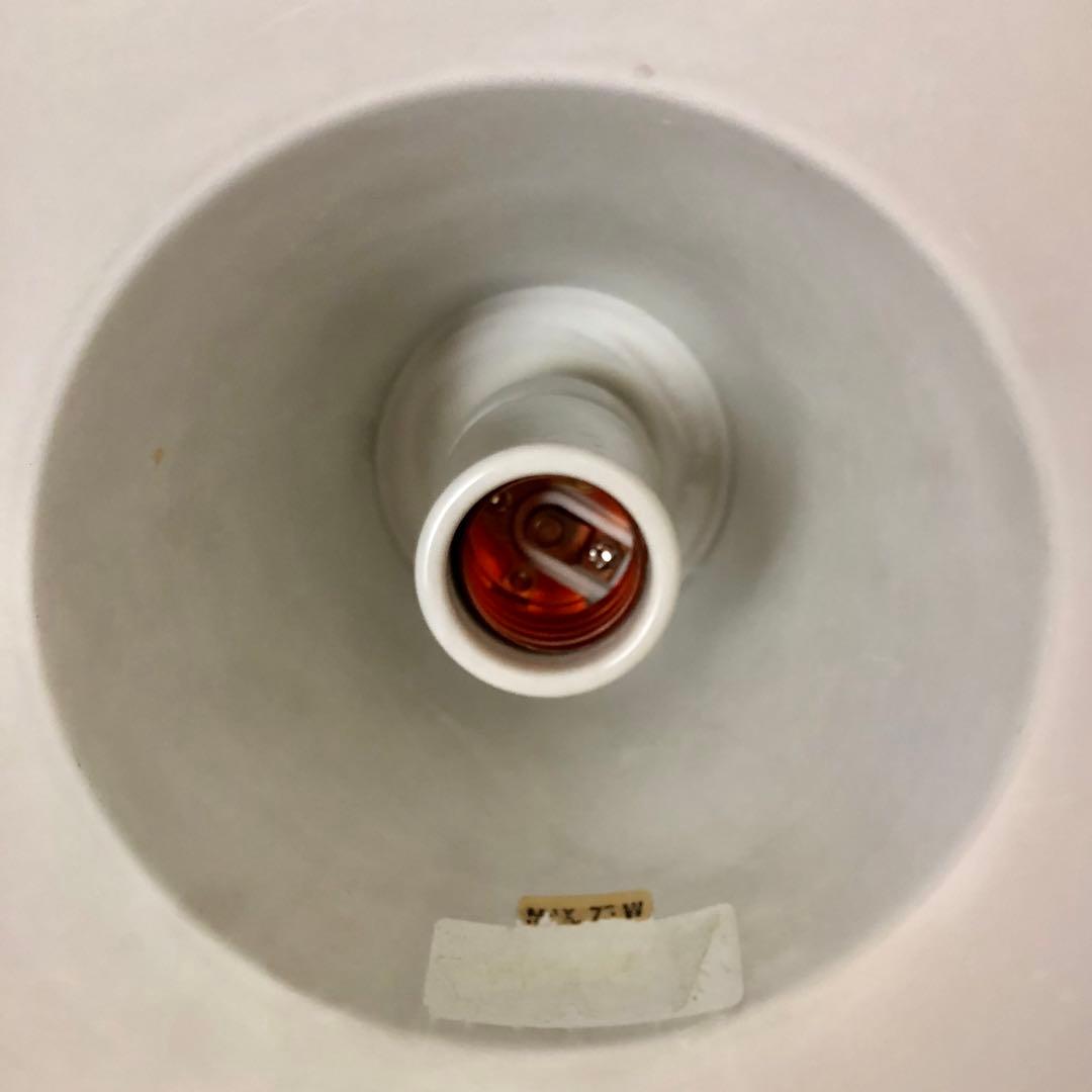 デンマーク　北欧ビンテージ　ミルキーホワイト　ペンダントランプ