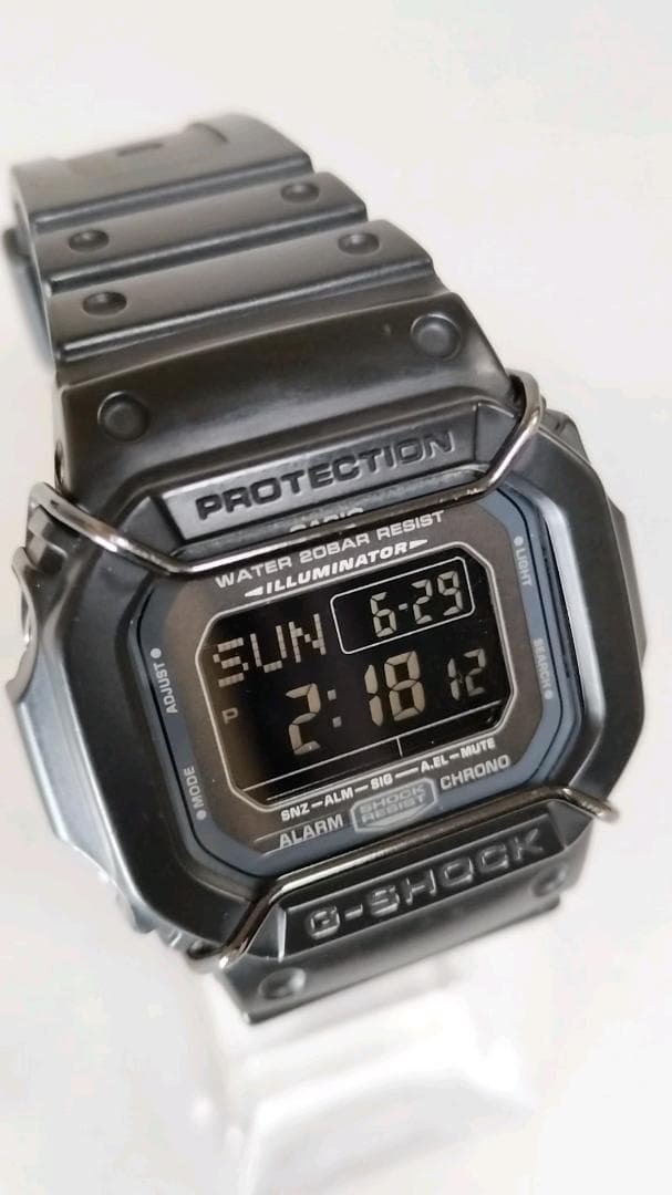 CASIO G-SHOCK DW-D5600P-1JF 腕時計 ブラック