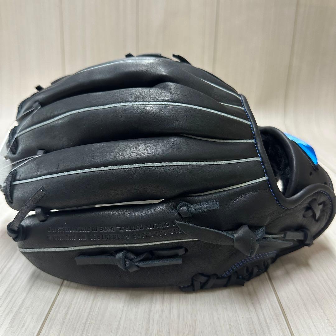 ミズノ　一般軟式用ウィルドライブ ブルー　オールラウンド用　右投げ　新品