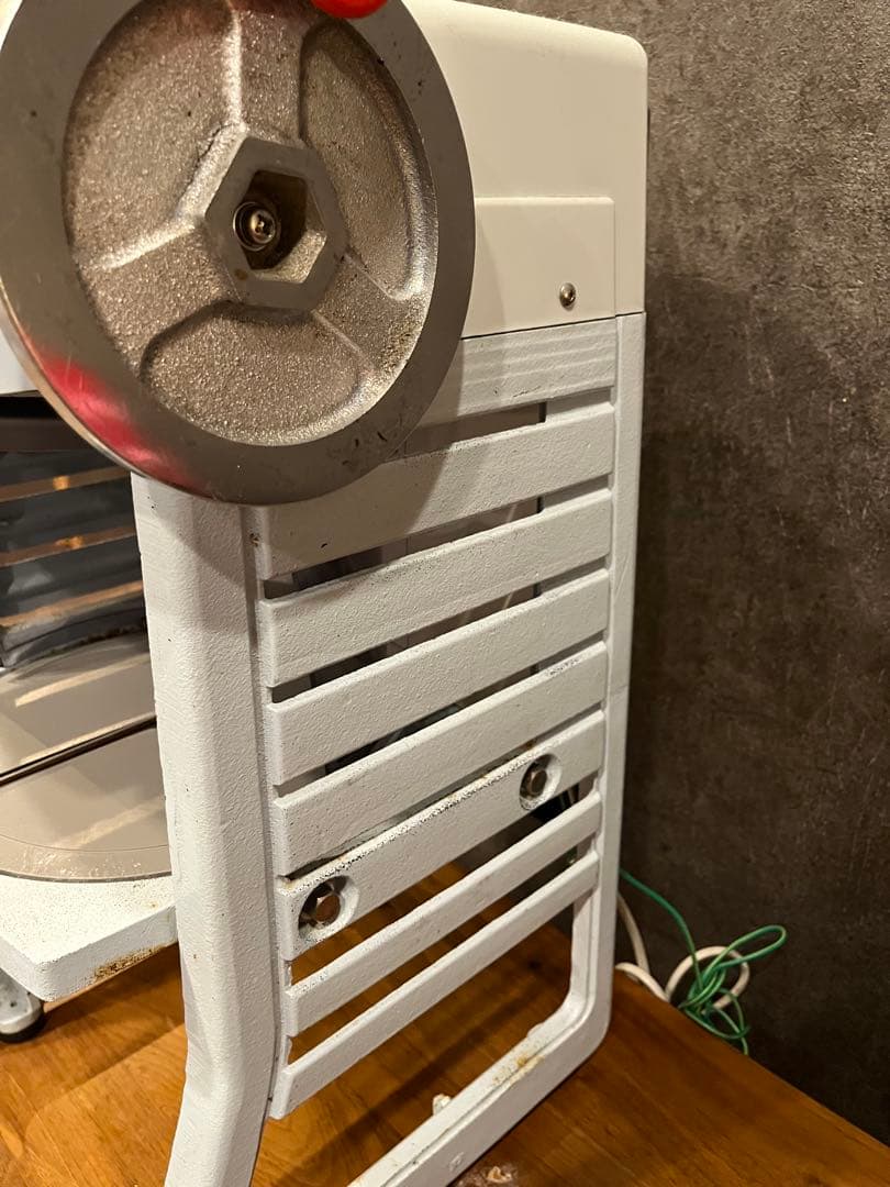 コメントいただけたら1万円OFF！箱あり　初雪かき氷機　HF-300P2