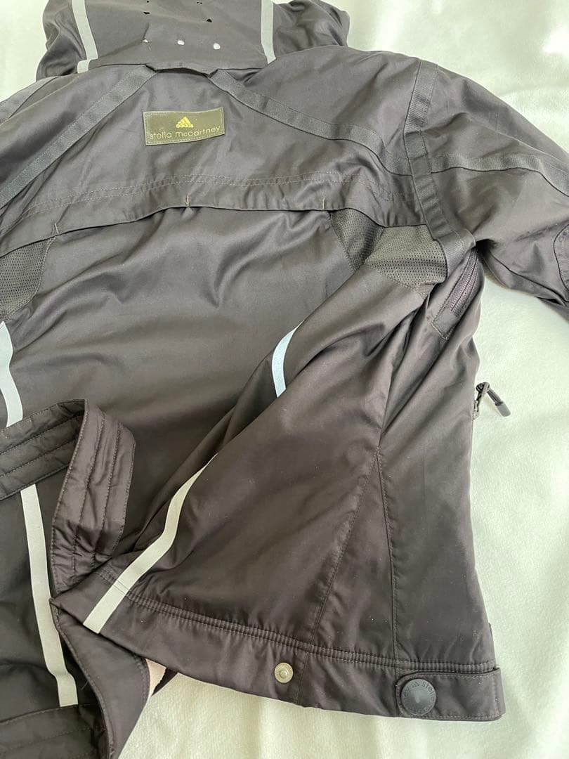 アディダスステラ、マッカートニー、濃紺 上下セット10万