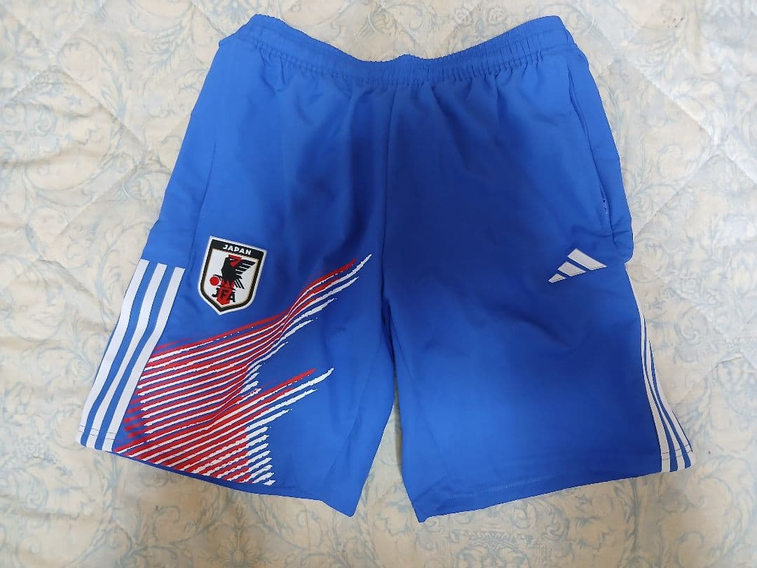 adidas 日本代表 ジャージ セット(ドーハモデル) 上下、ハーフパンツ