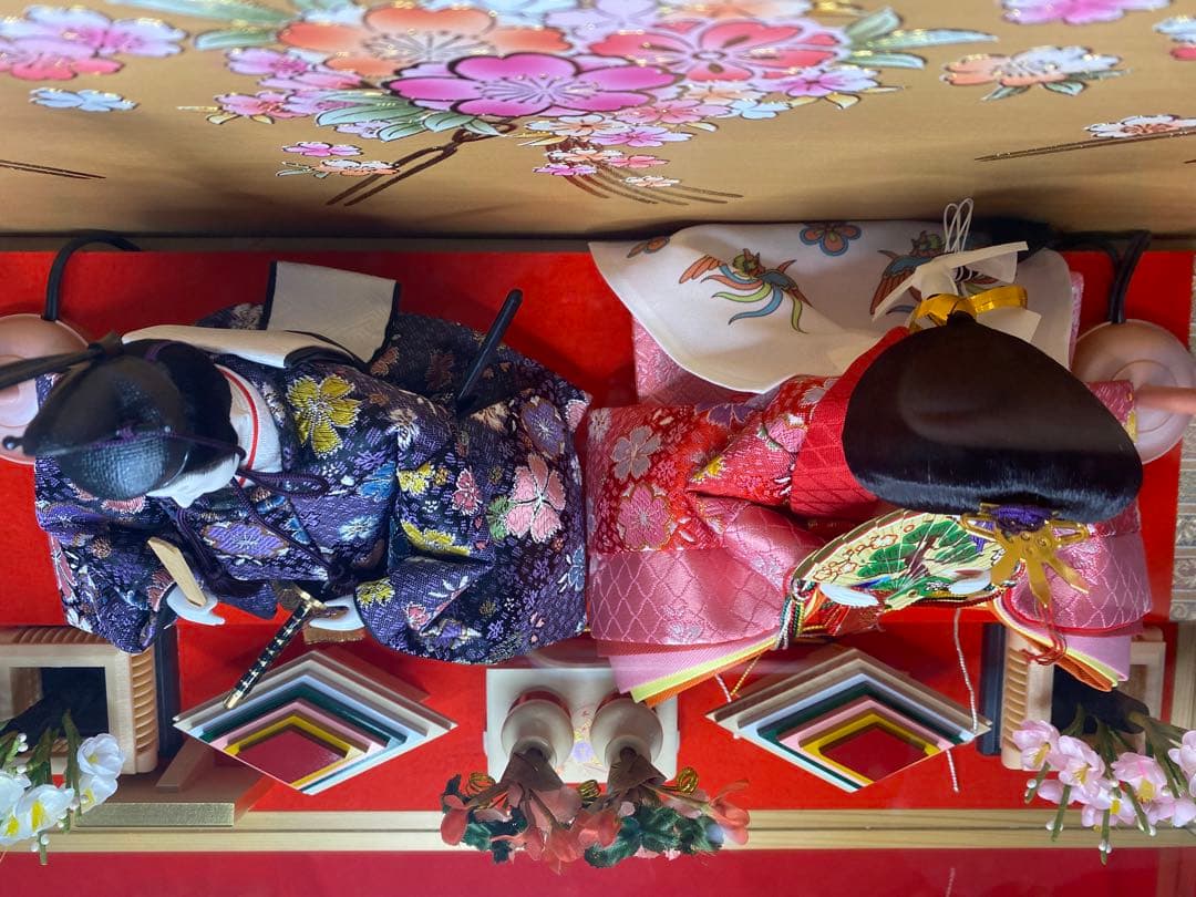 翔玉監修　雛人形親王飾りガラスケース入り・間口約５５×奥行約２８×高さ約４１㎝