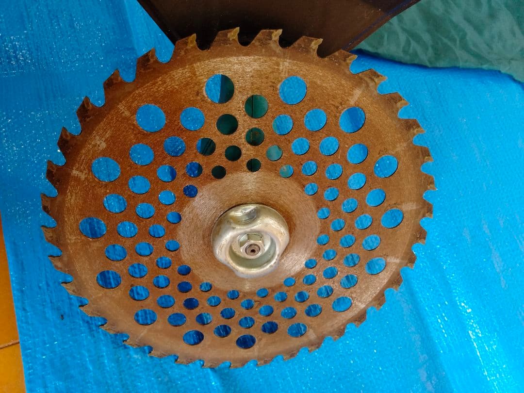 マキタ makita 充電式草刈機 MUR182UD 草刈り機