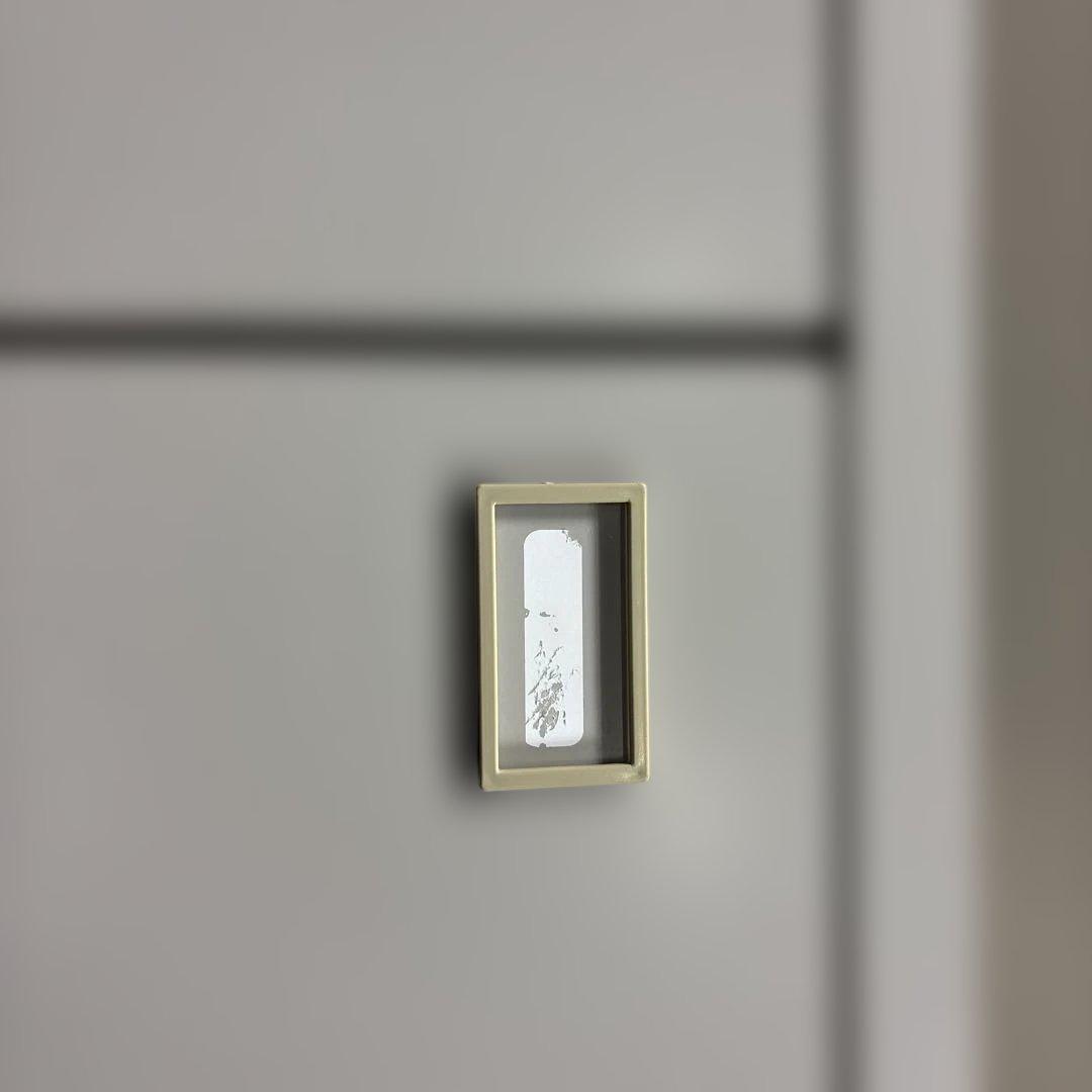 鍵付きオフィスロッカー 4人分グレー(スチール製)