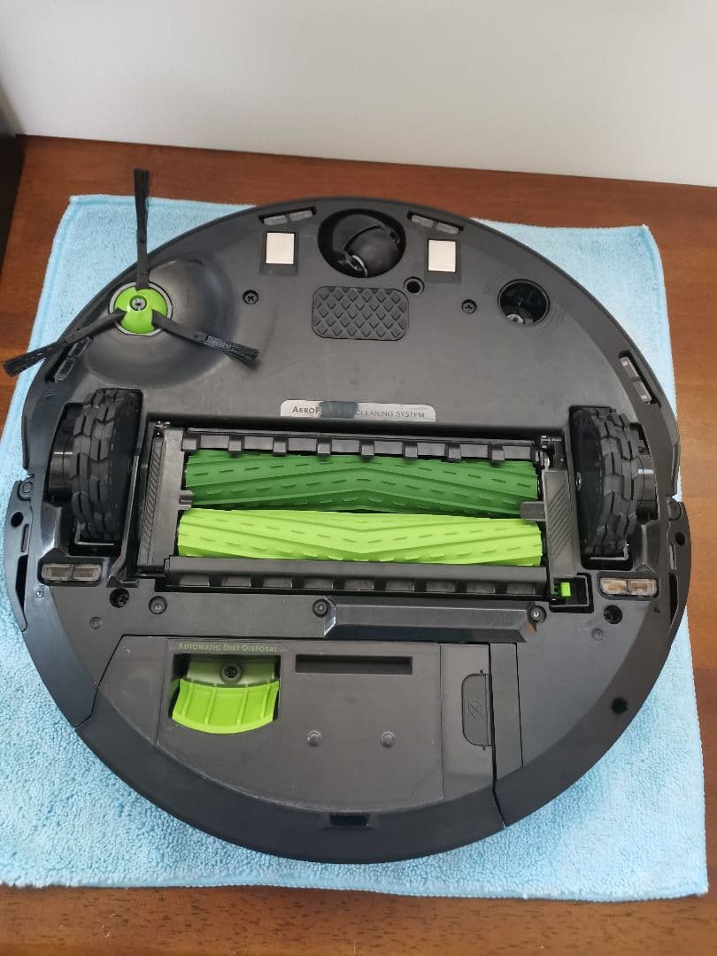 iRobot ロボット掃除機 ルンバ Combo j7+