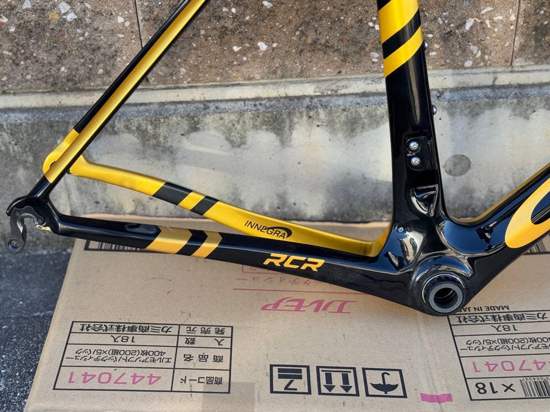 グスト　RCR リムブレーキ　フレームセット　カーボンフレーム　ロードバイク