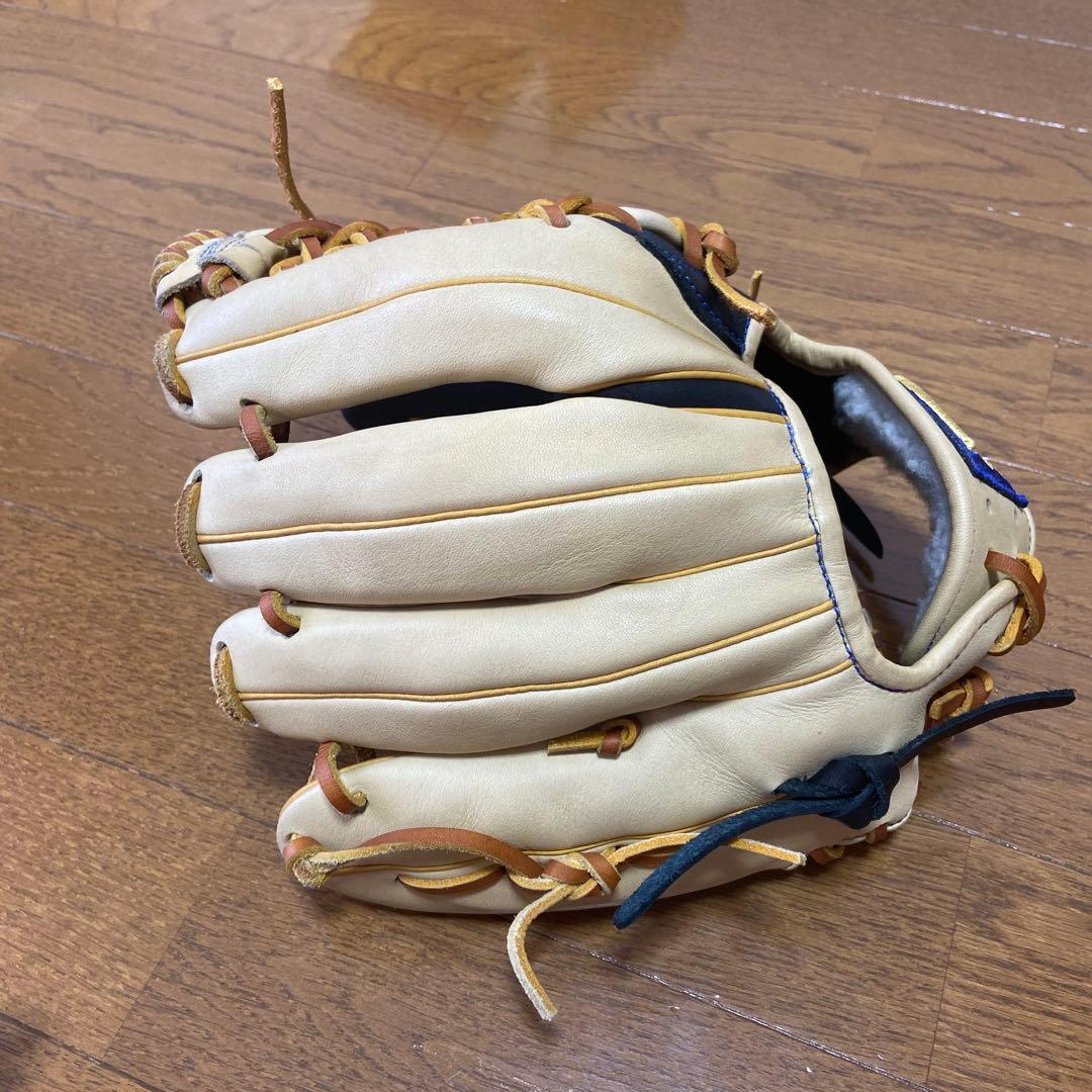 スラッガー軟式内野手用　京田モデル