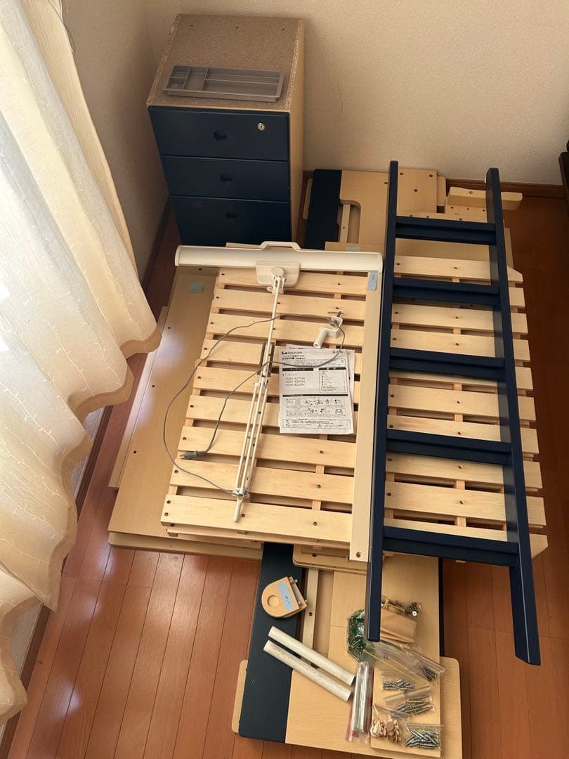 [めめ][引取限定] コイズミ 学習デスク ビルトコンポ ハイベッドデスク