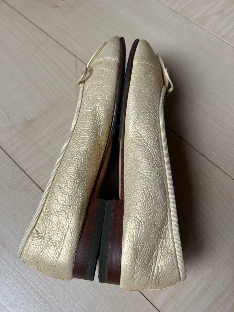 CHANEL ベージュ リボン付きバレエシューズ