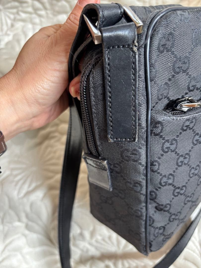 【訳あり】GUCCI GG柄 ブラック ナイロン ショルダーバッグ