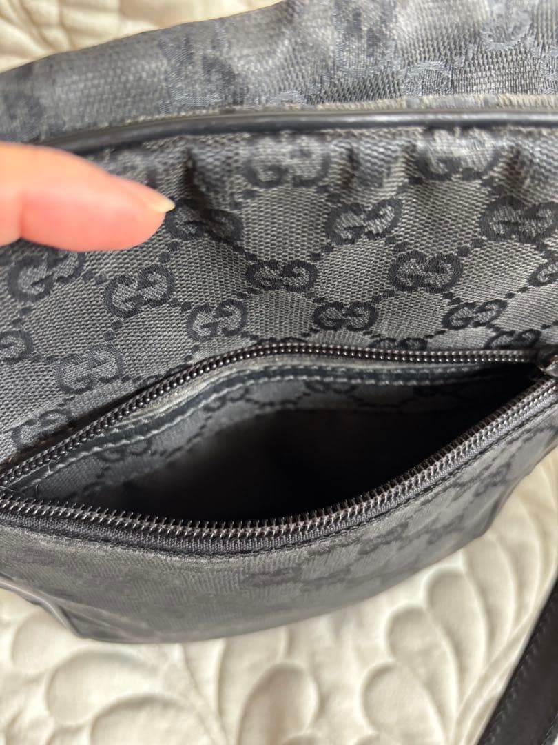 【訳あり】GUCCI GG柄 ブラック ナイロン ショルダーバッグ