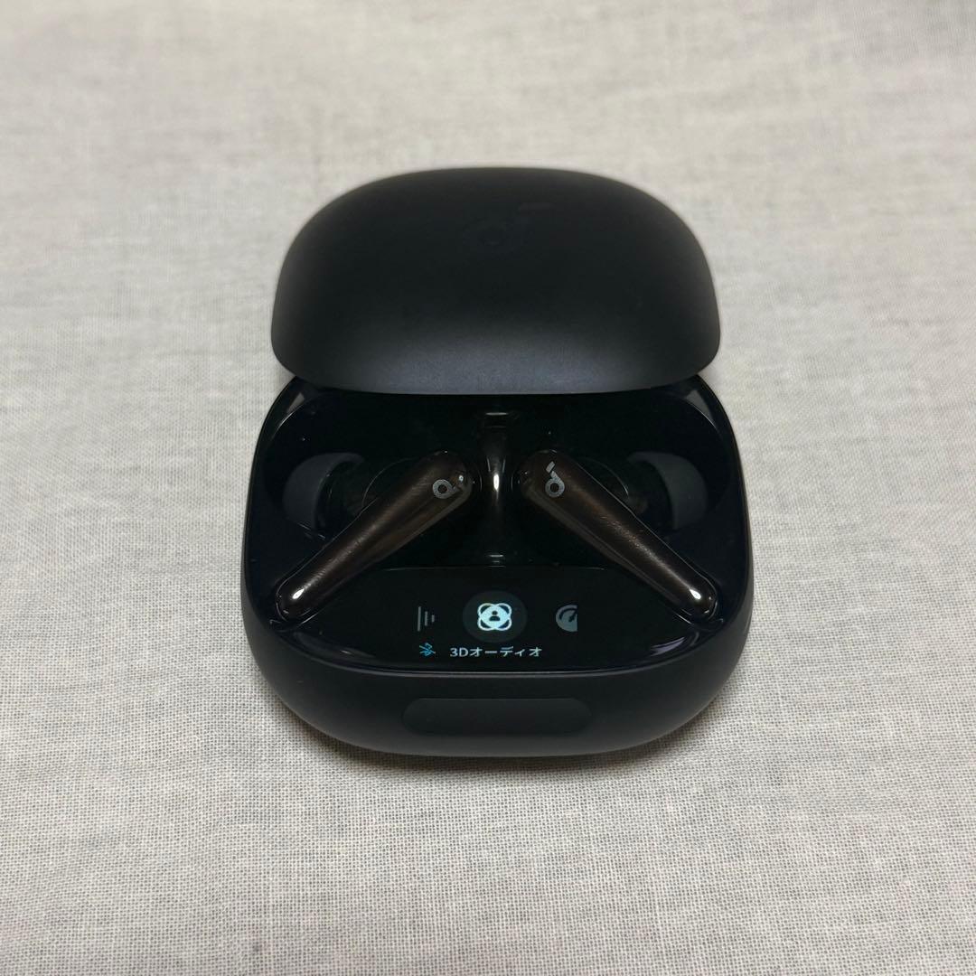 Soundcore Liberty 4 proブラック 充電ケース付き