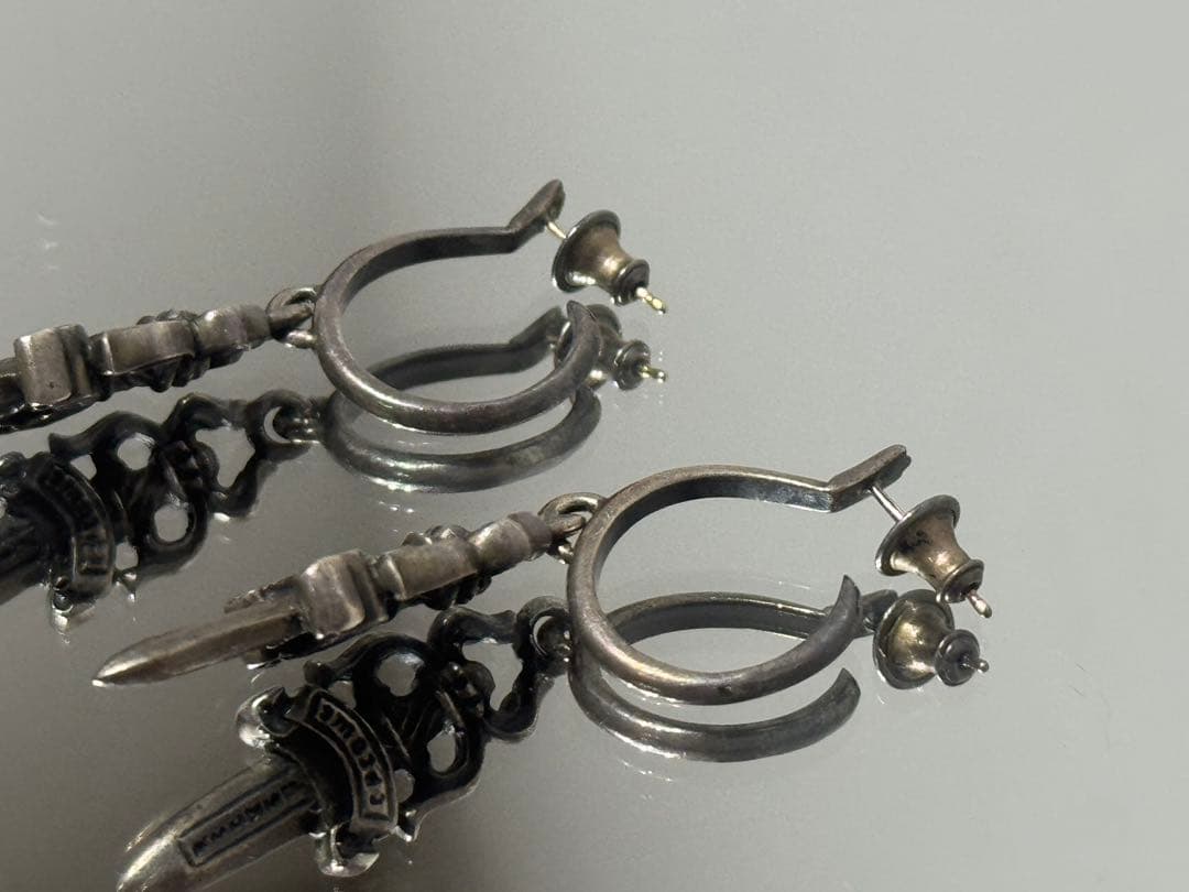 【希少】クロムハーツ ダガーピアスCHROME HEARTS フープピアス