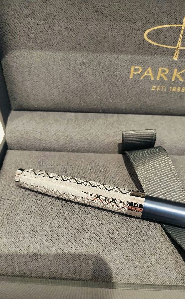 Parker ボールペン ダイヤモンドカット