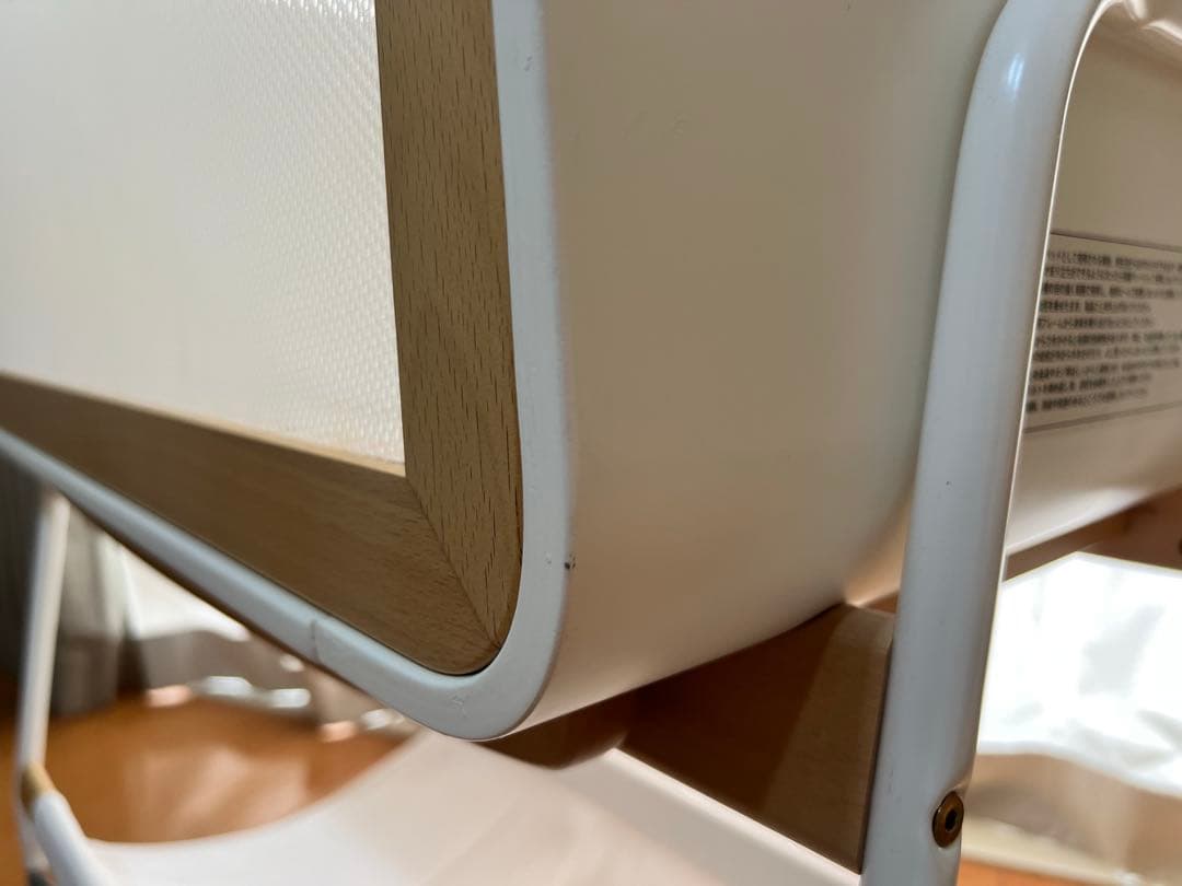 【美品】リリワゴン2 ベビーベッド 白