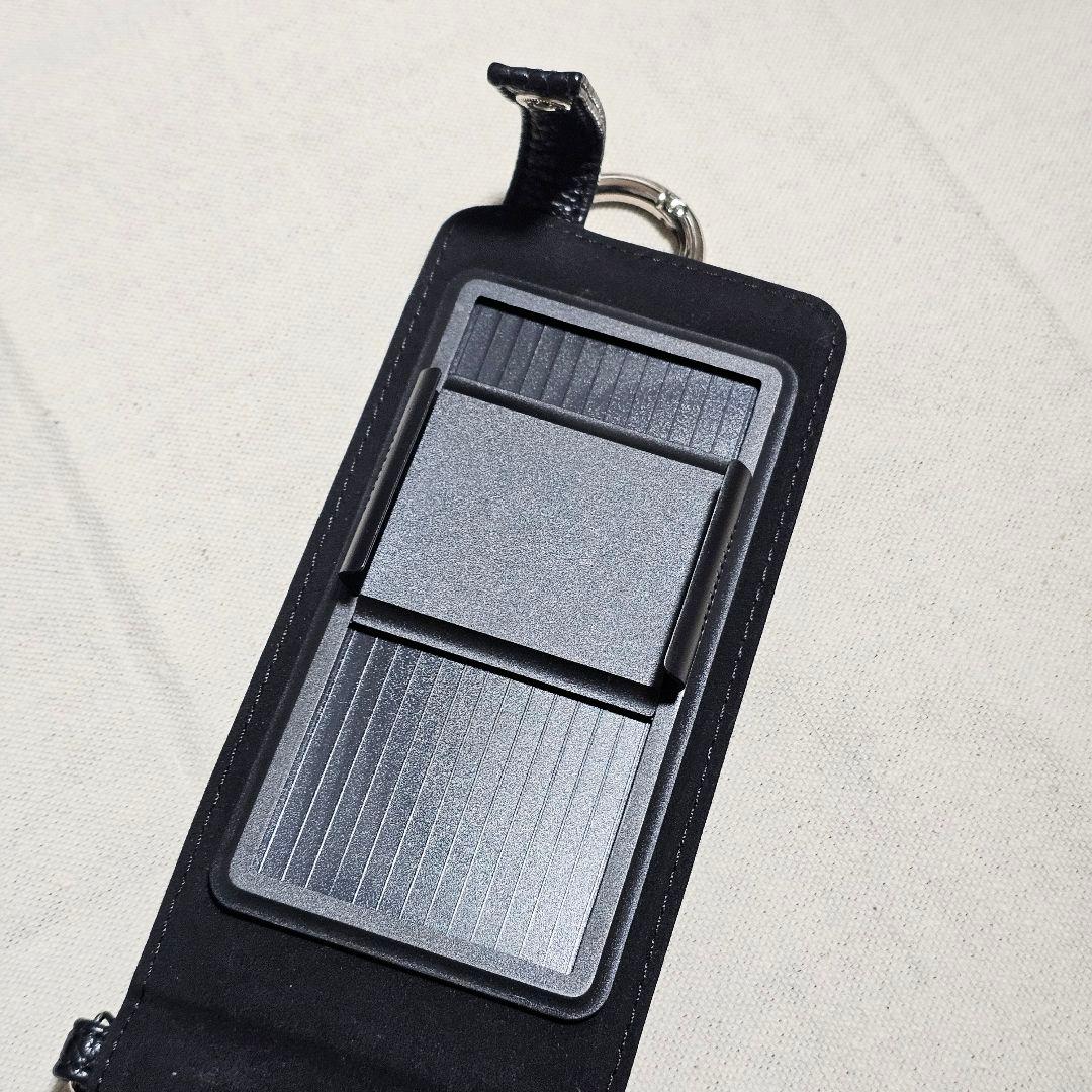 ファミリアbマルチケースM ajew エジュー iPhoneケース