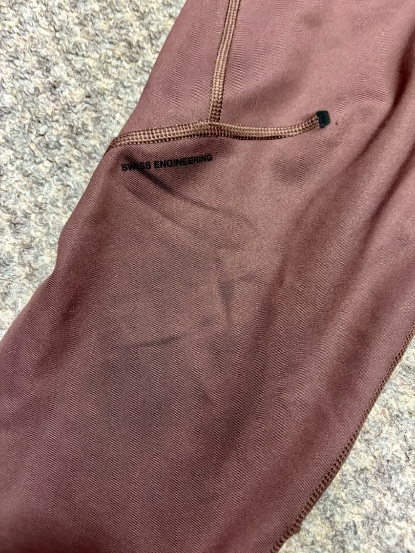 ON オン　Performance Winter Tights M
