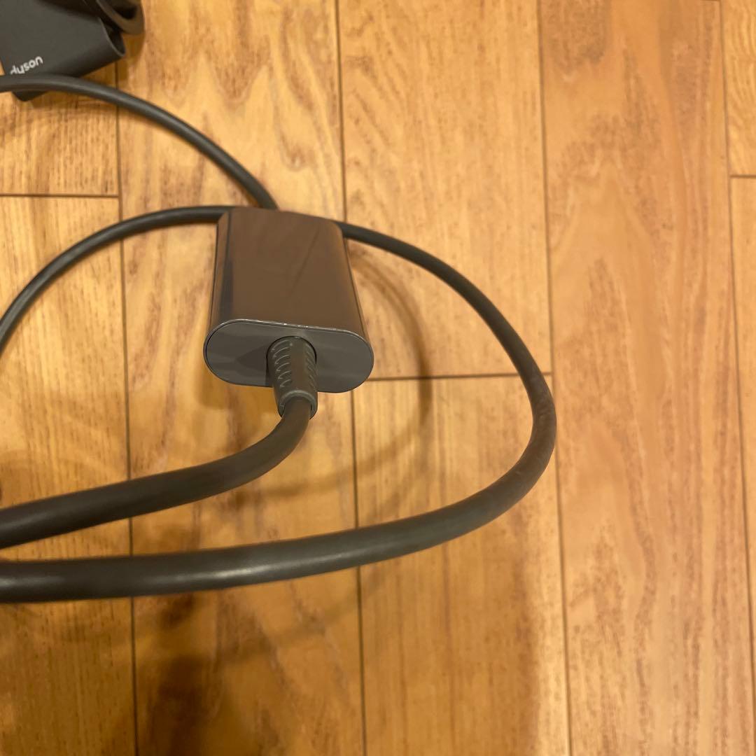 ダイソン dysonドライヤー hd08 ソフトケース付き