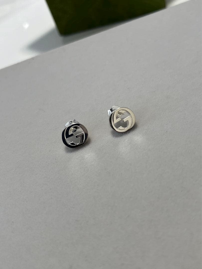新品未使用 ※訳あり GUCCI グッチ インターロッキングG ピアス シルバー
